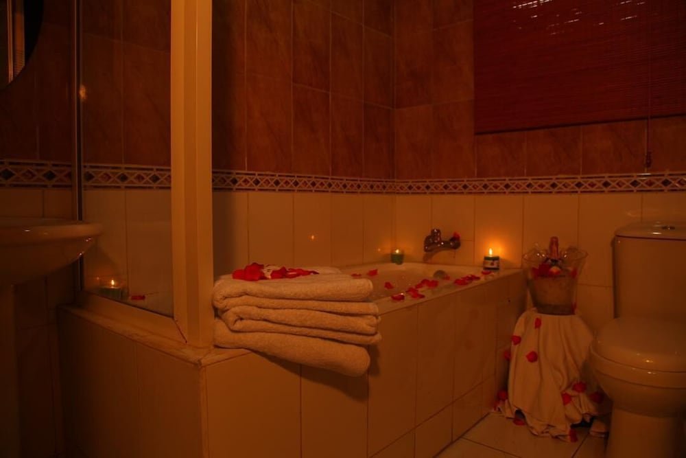 lekki suites