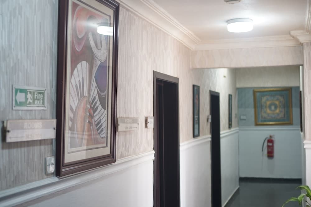 bjorne suites