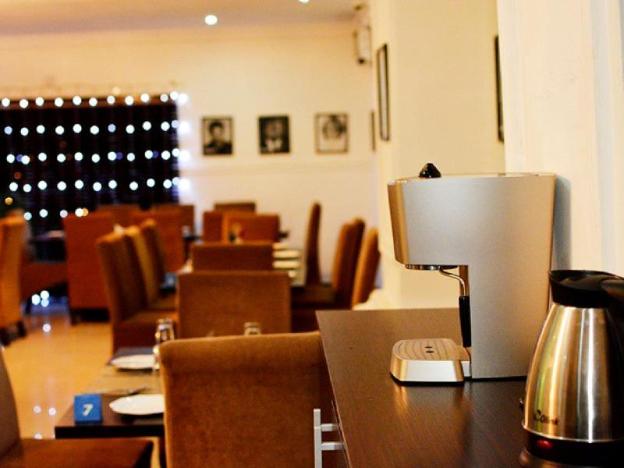 bjorne suites