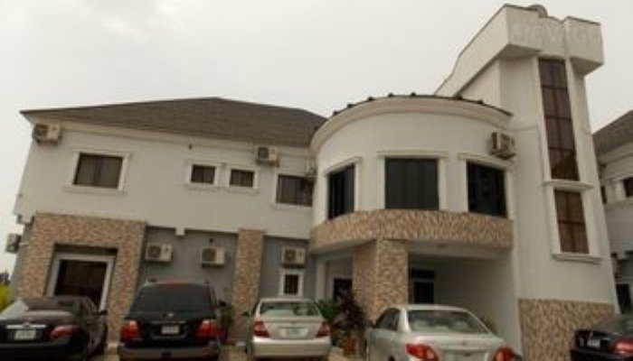 bjorne suites