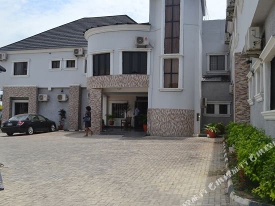 bjorne suites