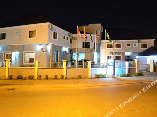 bjorne suites