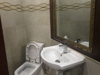 casa valleta guest house and apartments