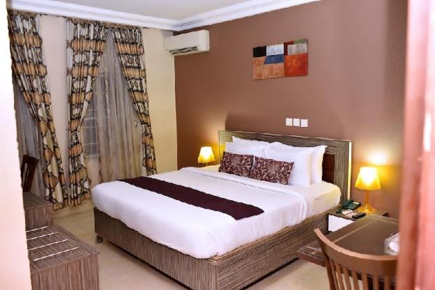 serendib hotels