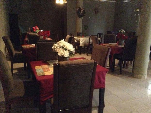 pinnacle hotels and suites