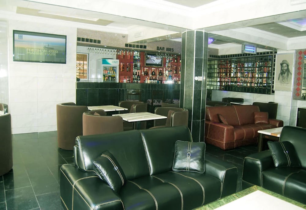 milestone hotel
