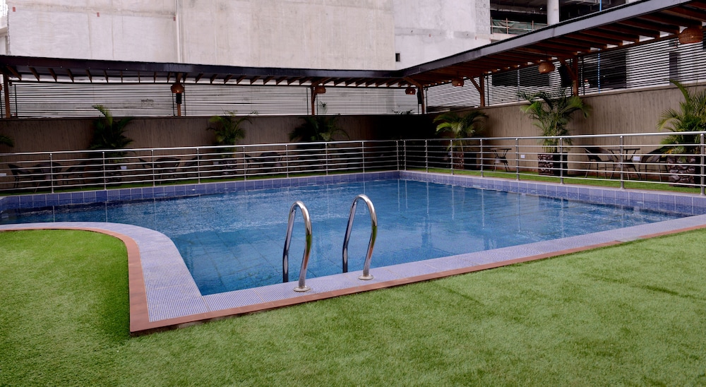 statement hotel