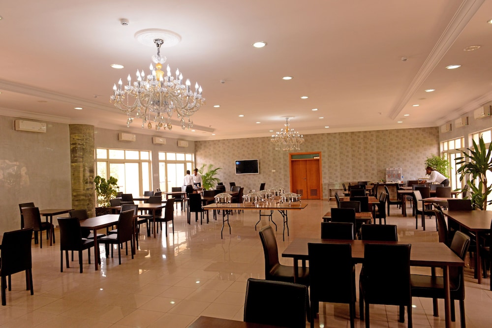 statement hotel