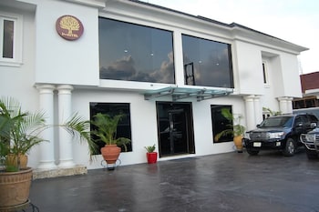 the montrose hotel lekki