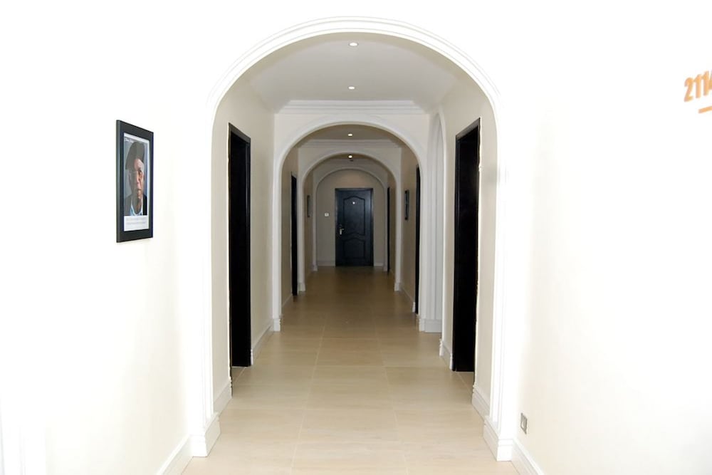 the montrose hotel lekki