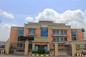 best western plus by bayse ltd