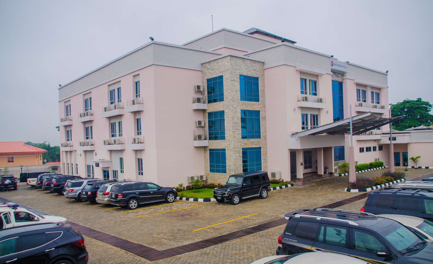 best western plus by bayse ltd