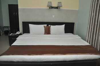 grand capital hotel