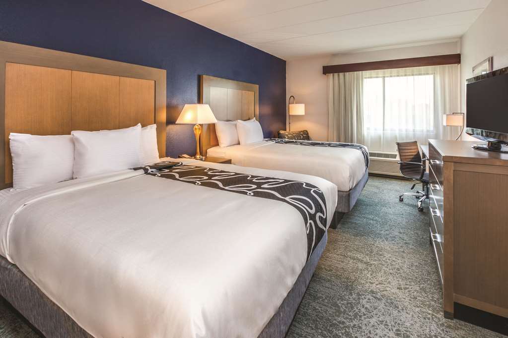 la quinta inn and suites by wyndham philadelphia airport