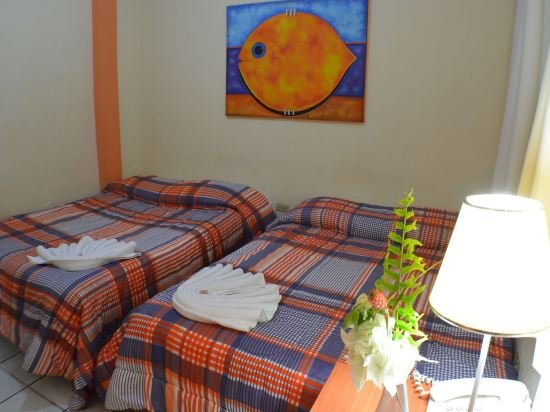 Hostal Del Pacifico,Leon>>Chinandega,2.5 star