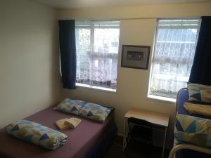 backpackers central hamilton