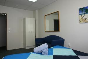 backpackers central hamilton