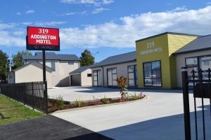 319 addington motel