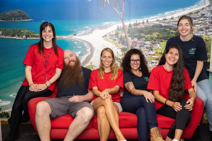 pacific coast lodge and backpackers