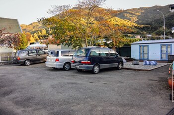 bluemoon lodge hostel