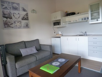 opua boutique seaview motel