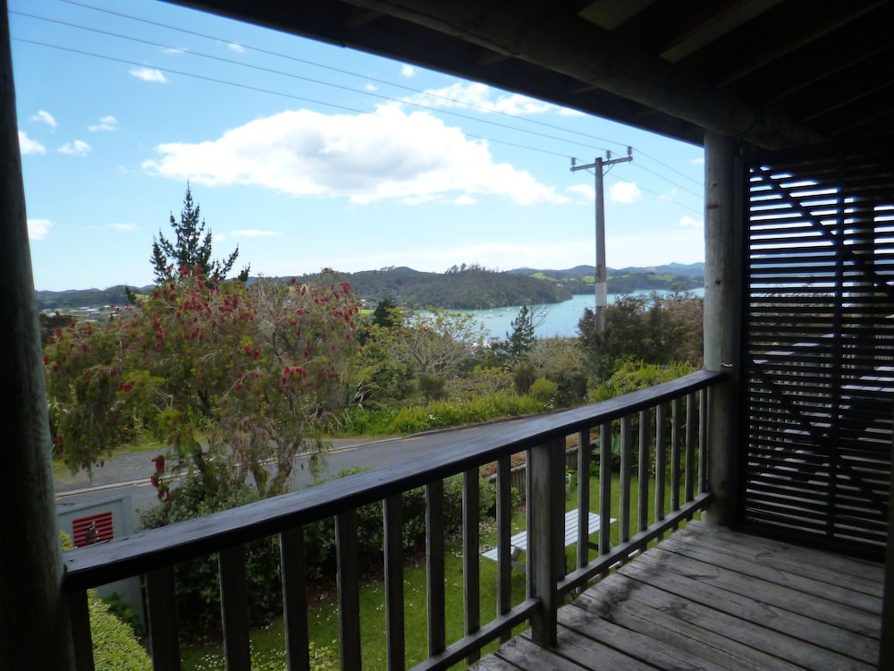 opua boutique seaview motel
