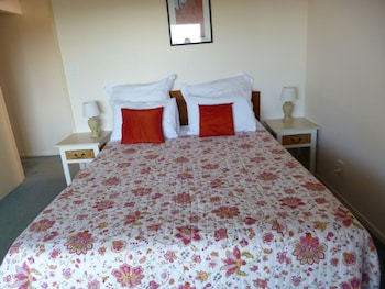 opua boutique seaview motel