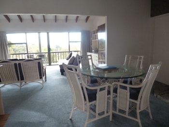 opua boutique seaview motel