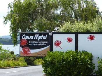 opua
