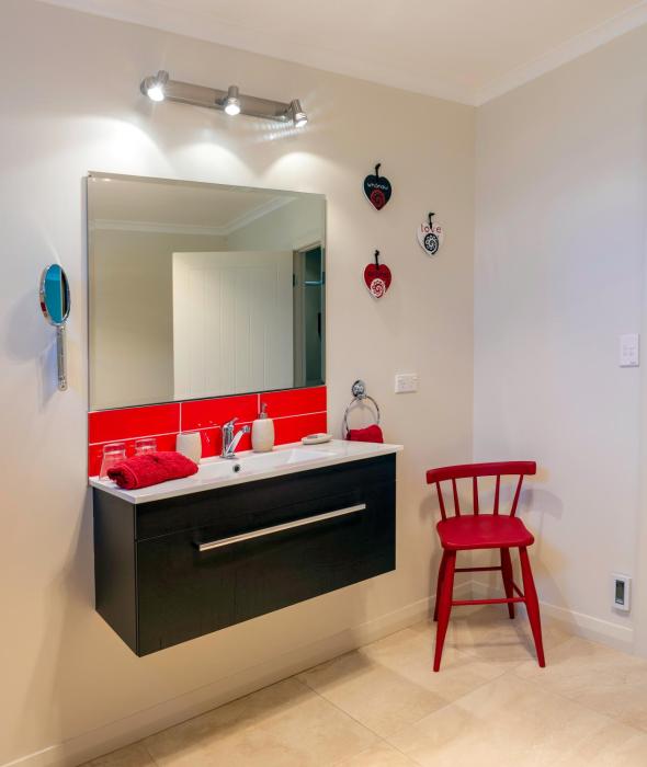 ribbonwood country house