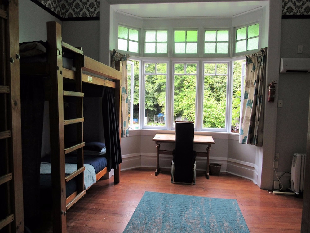 the white elephant accommodation hostel