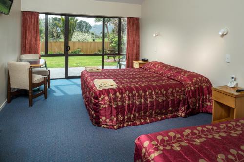 karamea village hotel
