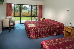 karamea village hotel