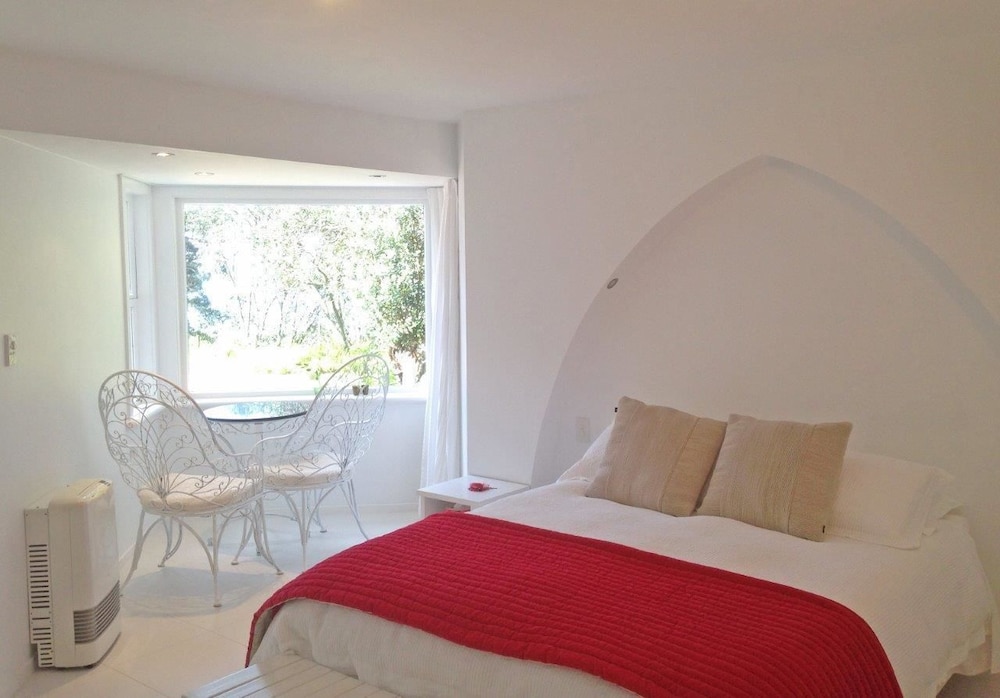 ohiwa seascape studios