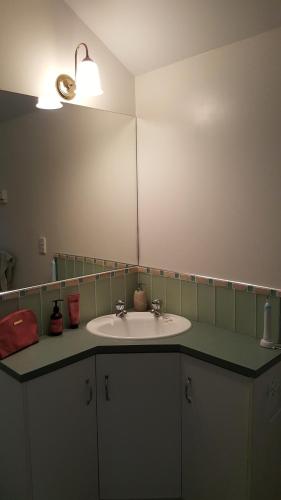 ohiwa seascape studios