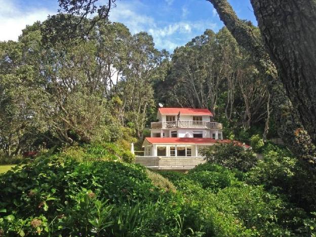 ohiwa seascape studios