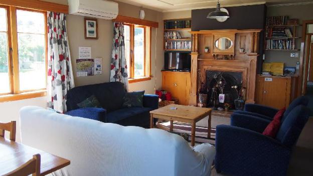 surat bay lodge and backpackers hostel