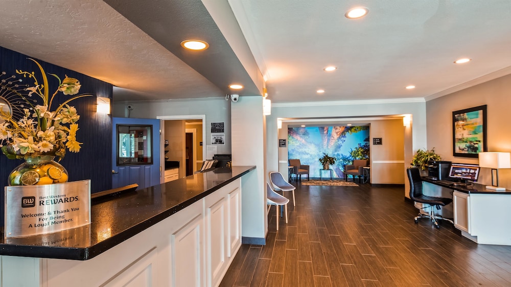 best western visalia hotel