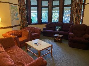 manor house backpackers