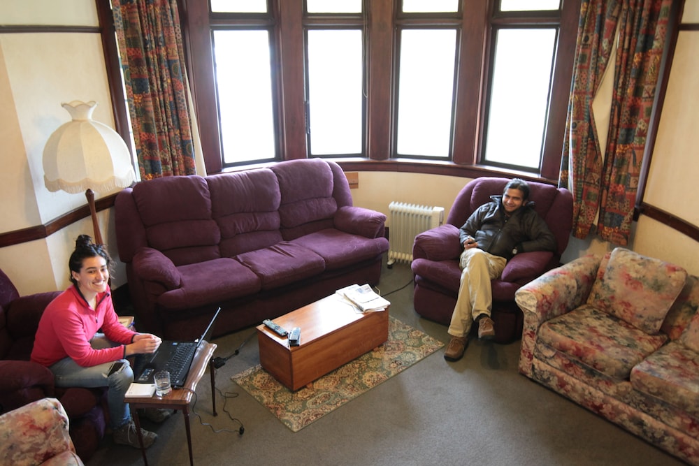 manor house backpackers