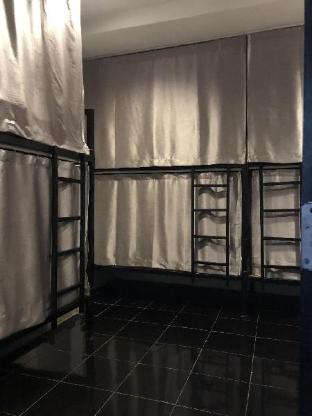 funky monkey cafe and hostel