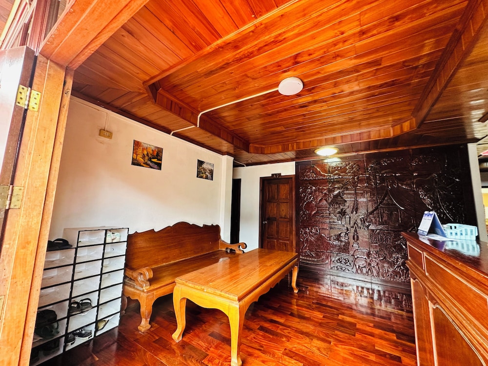silikhane guesthouse