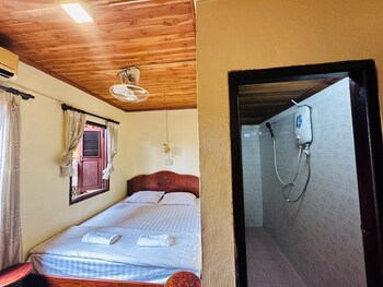 silikhane guesthouse