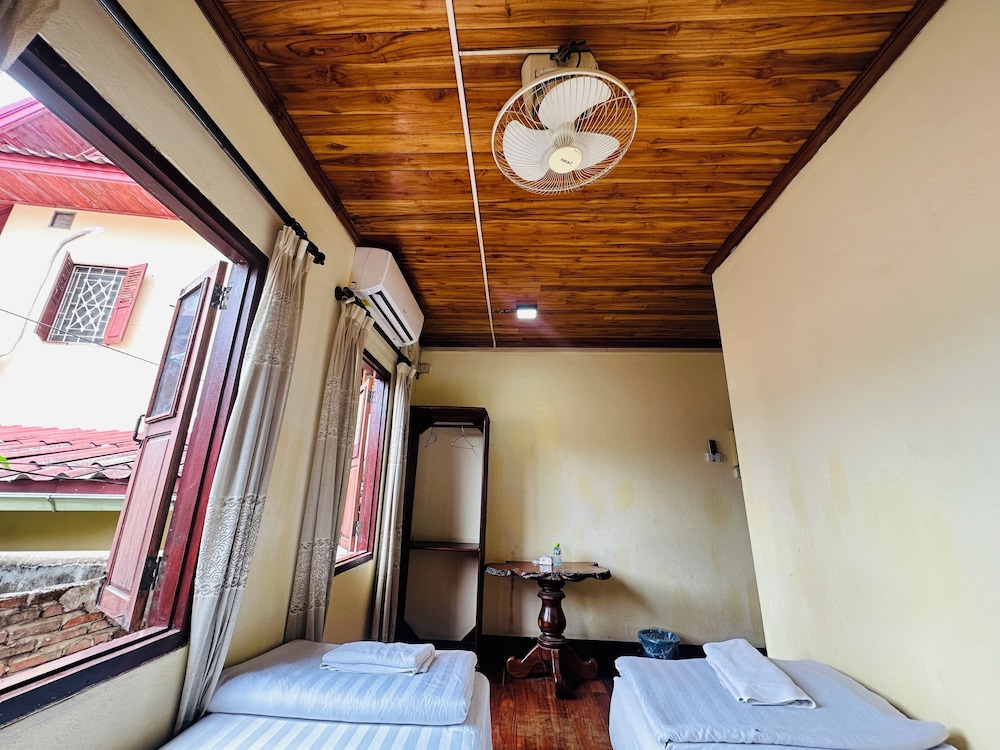 silikhane guesthouse