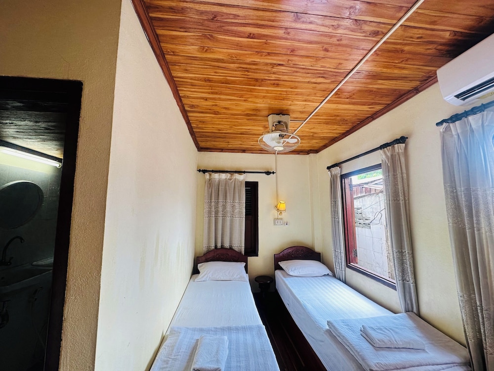 silikhane guesthouse