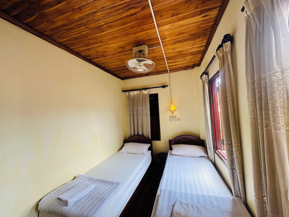 silikhane guesthouse