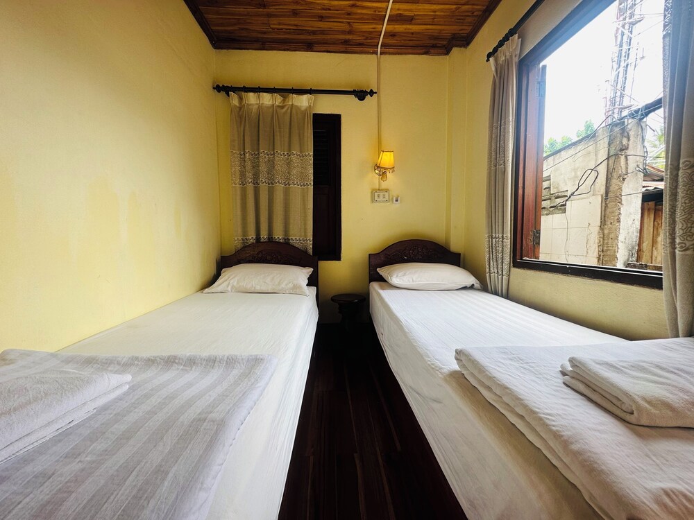 silikhane guesthouse