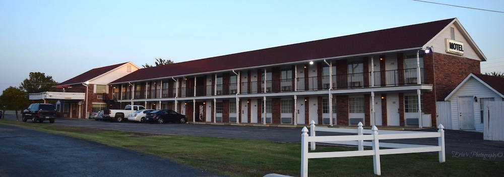 claremore motor inn