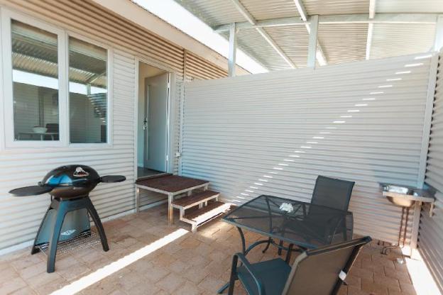 exmouth escape resort