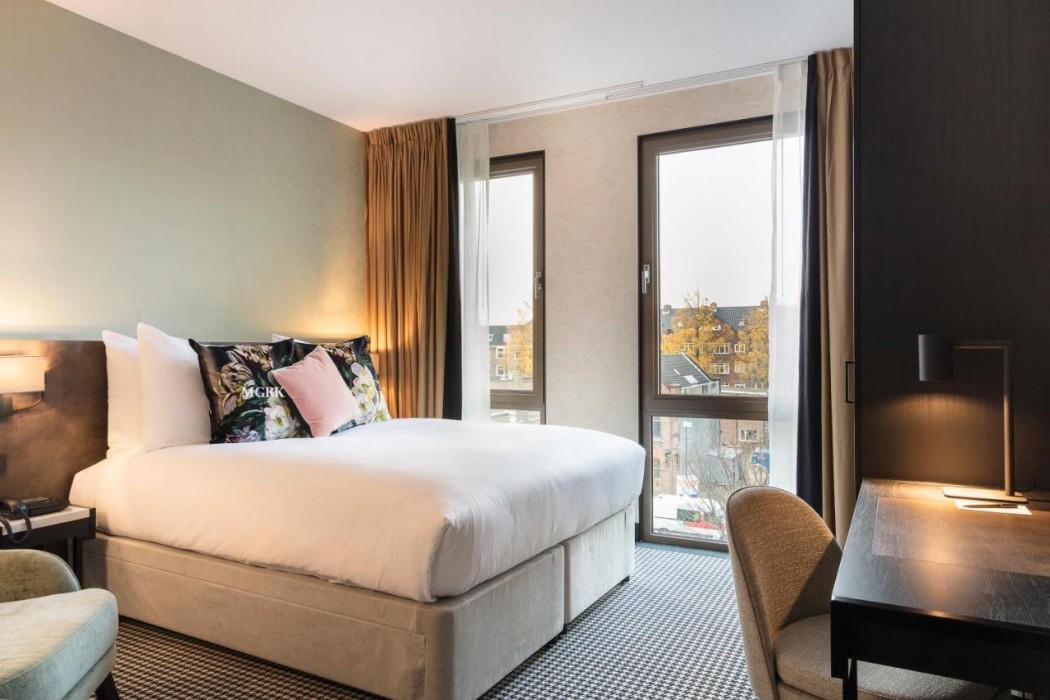 monet garden hotel amsterdam